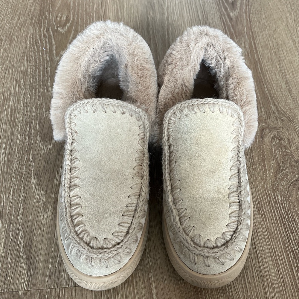 BLONDO FURRY WATERPROOF SHOES